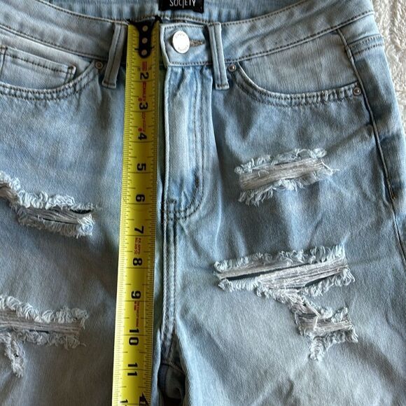 Simple society Distressed Destroyed Jeans shorts size 7/28‎ - Picture 4 of 9